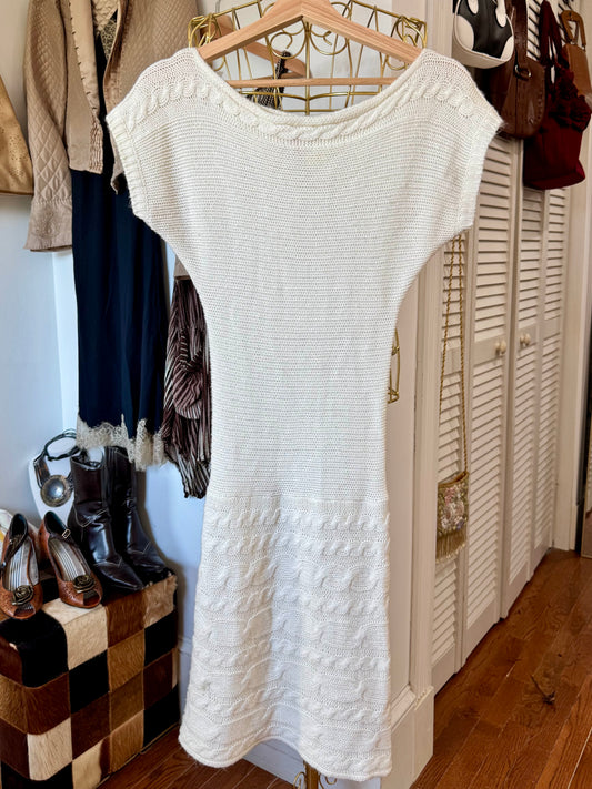 The Nieve Dress (Medium)