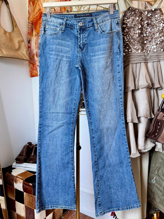 The Azul Jeans (US 9)