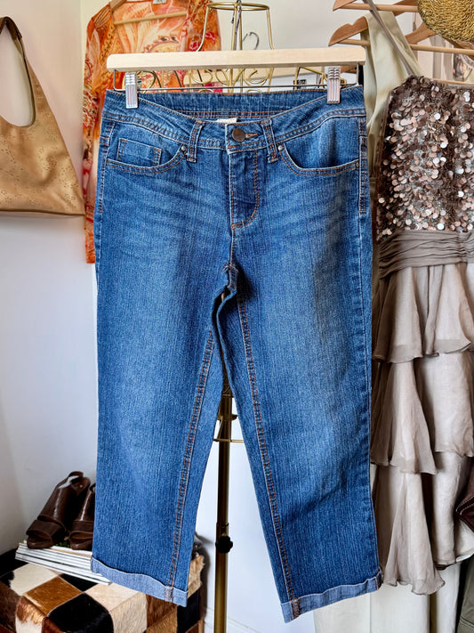 The April Capris (US 4)