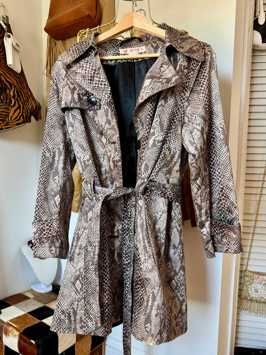 The Lluvia Trench (large)