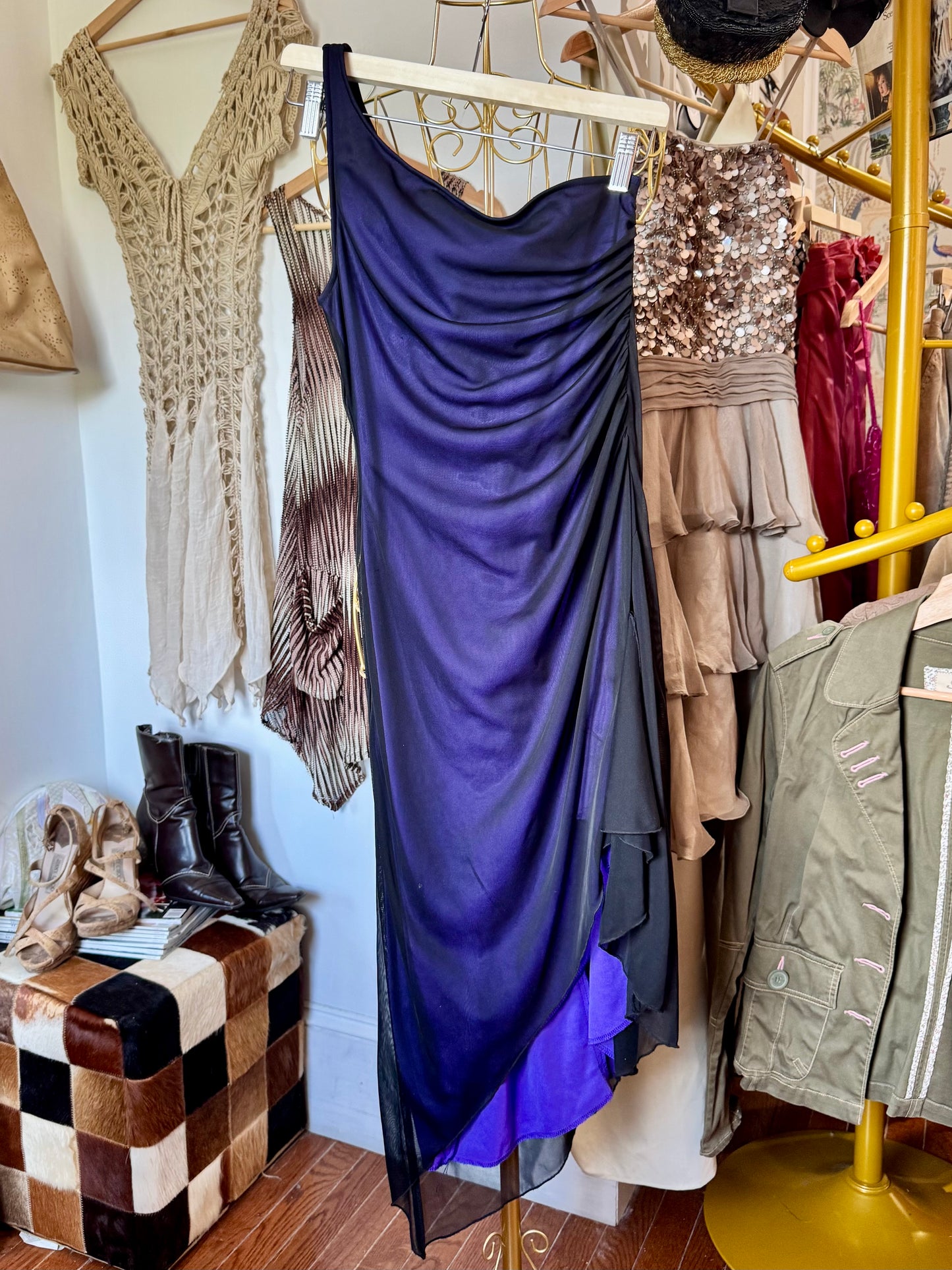 The Princesa Dress (Medium)