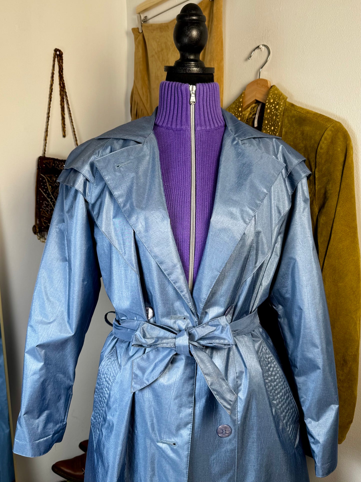 The Azalea Trench (Medium)