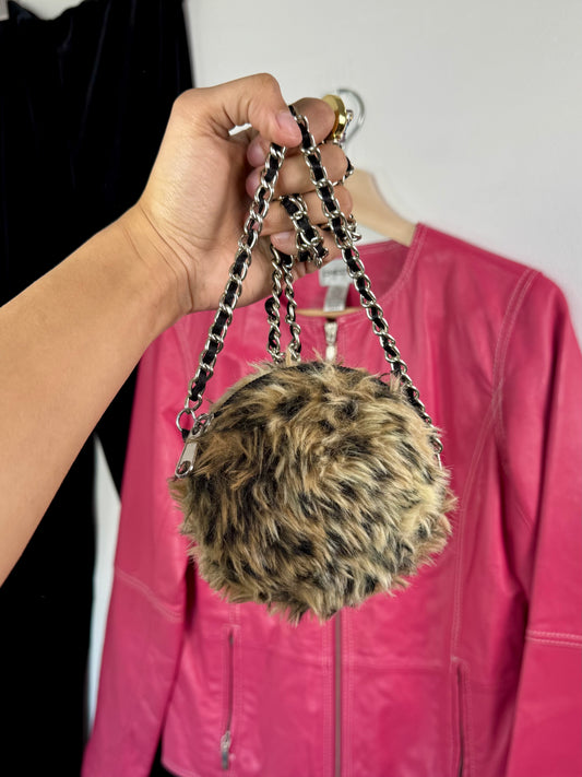 The Mia Pouch
