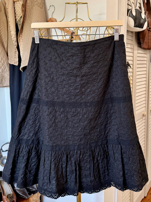 The Negra Skirt (Medium)